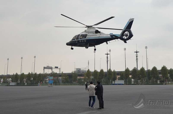 滬舉行地鐵消防應(yīng)急實(shí)戰(zhàn)演練  直升機(jī)參與救援